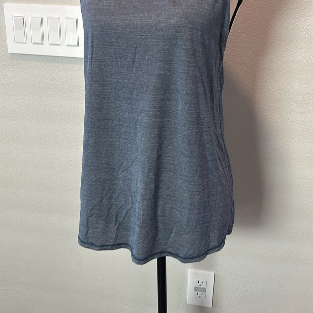 Lululemon Cool Racerback Blue Tank Top Size 8 - Picture 4 of 10